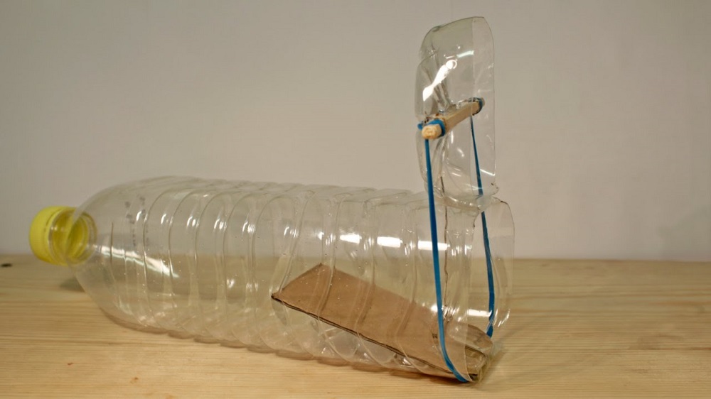 Пример мышеловки из бутылки