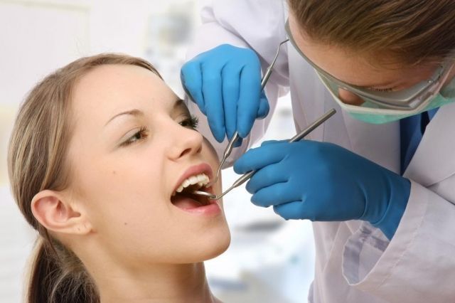 Обязательно ли лечить зубы до беременности?