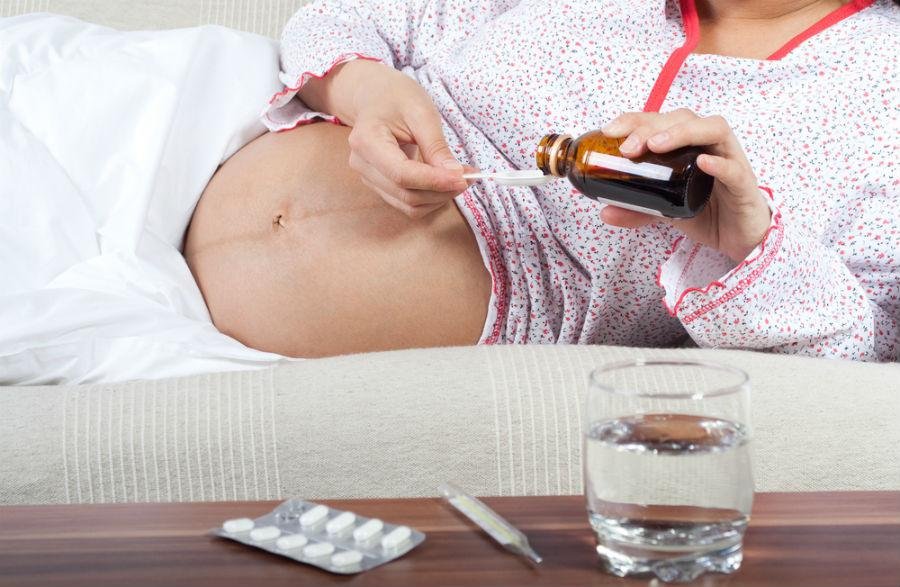 Температуры во время беременности: причины и лечение. Какие могут быть осложнения?