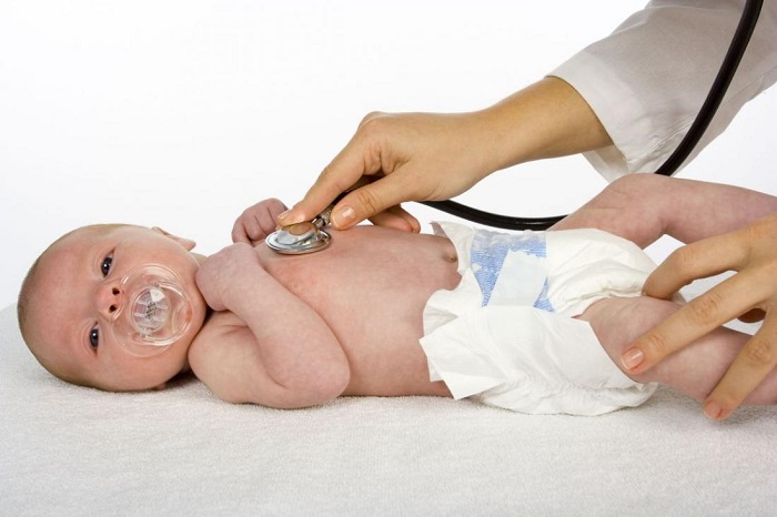 Высокая температура у грудного и новорожденного ребенка: как помочь малышу?