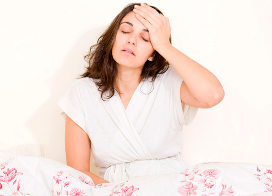Что делать, если мучает головная боль при беременности?