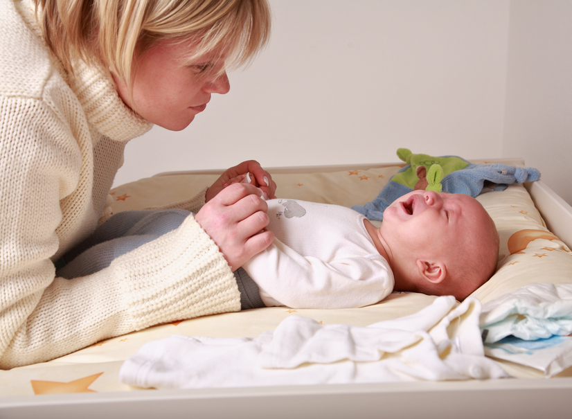 Как помочь новорожденному и грудному ребенку при запоре. Причины и лечение