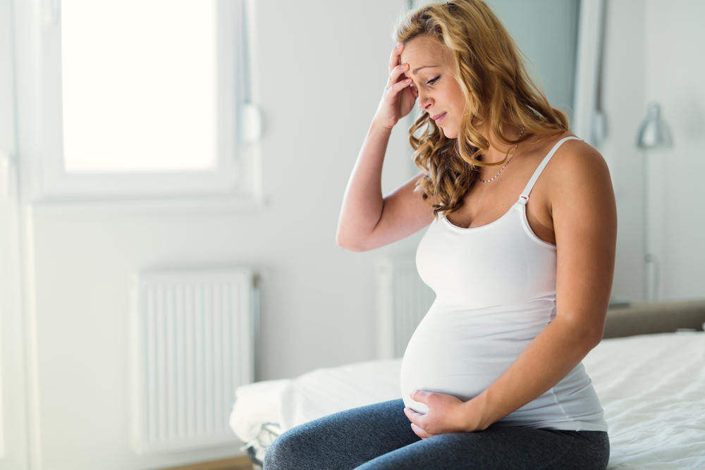 Чем опасна нехватка фолиевой кислоты при беременности?