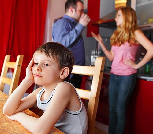 5 типичных ошибок в воспитании: как вырастить ребенка без комплексов